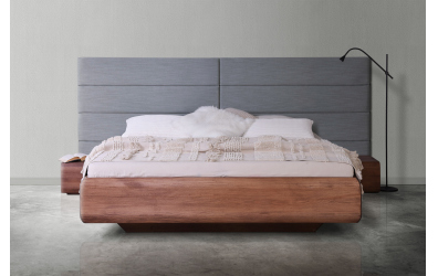 Manželská postel LEVITY, čelo čalouněné rozšířené,180 cm, buk průběžný